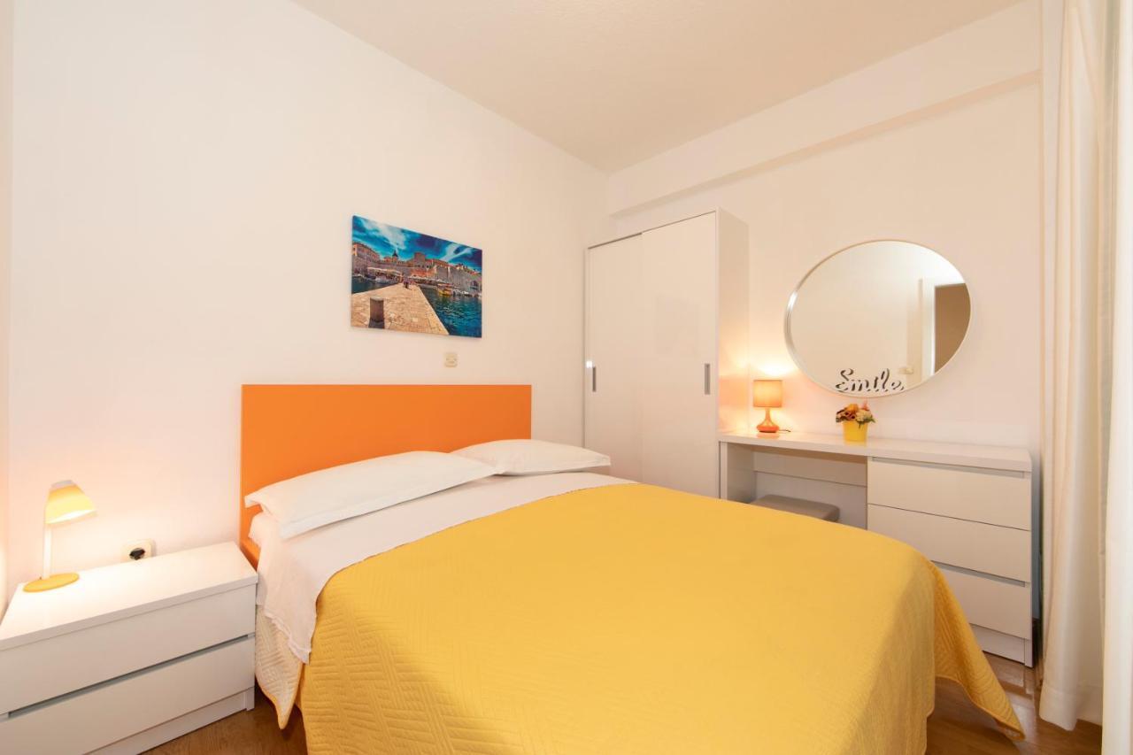 Apartments Milana 2 Tučepi Eksteriør billede
