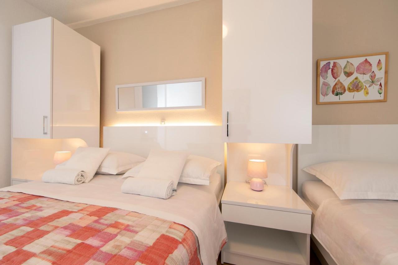 Apartments Milana 2 Tučepi Eksteriør billede