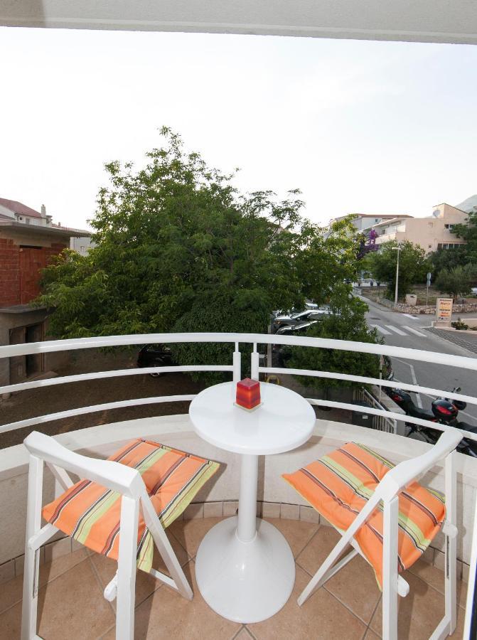 Apartments Milana 2 Tučepi Eksteriør billede
